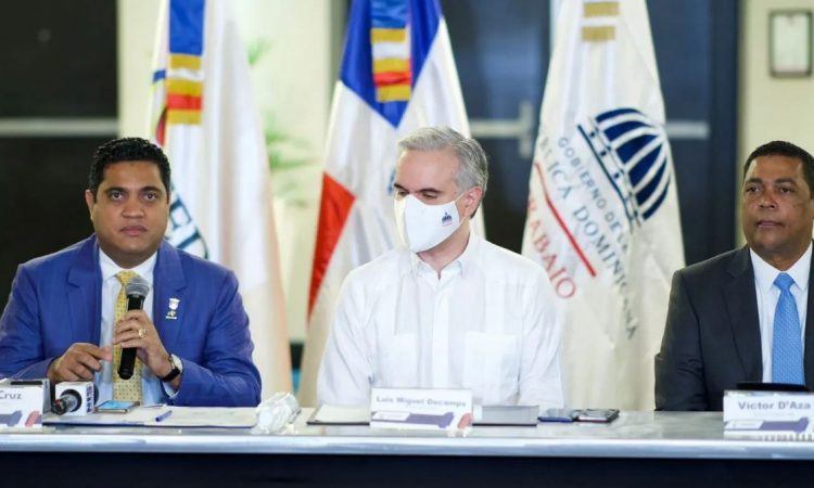Gobierno ofrecerá seguridad social a 150,000 trabajadores de gobiernos locales