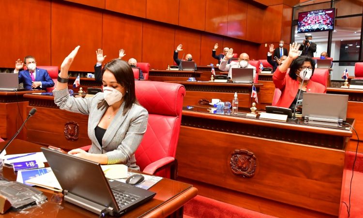 Senado dio veredicto final de la “Ley nacional de vacunas” Senado dio veredicto final de la “Ley nacional de vacunas”