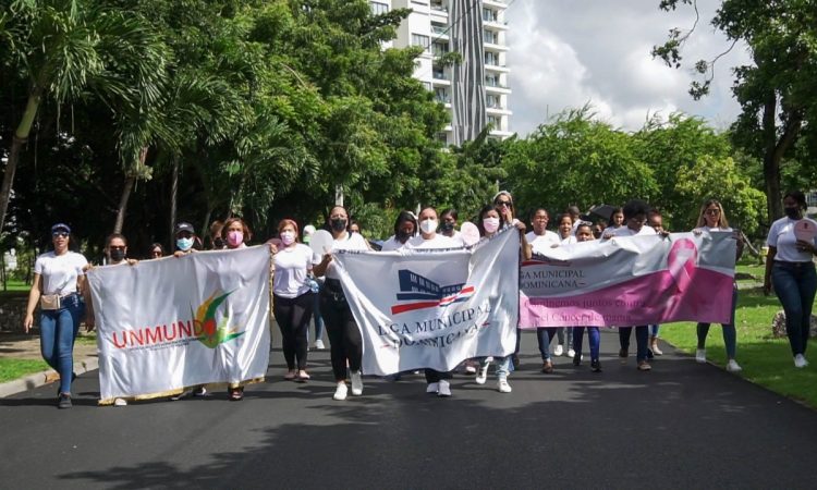 LMD marcha en favor de la prevención del cáncer de mama LMD marcha en favor de la prevención del cáncer de mama