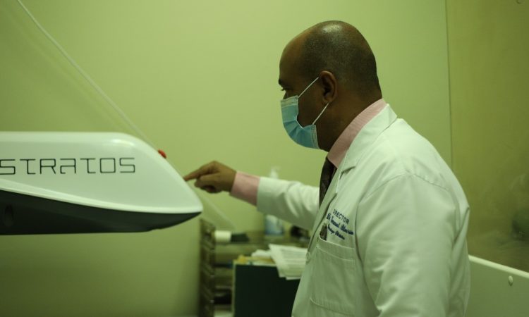 Director del Moscoso Puello invita a realizarse la densitometría para prevenir la osteoporosis