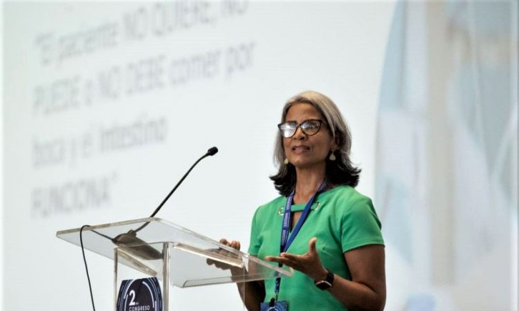 Presidenta de SODONUCLIM: "Muchos pacientes con Covid-19 llegan a centros salud con malnutrición y desnutrición"