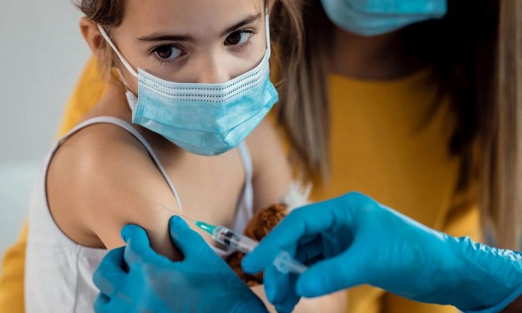 Sociedad Dominicana de Obstetricia y Ginecología respalda vacunación de embarazadas