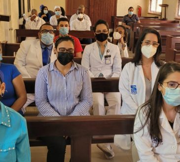 Concluye con éxito semana de conferencias por los 70 años del Hospital Gautier