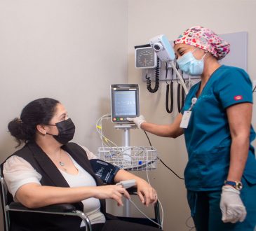 Control de diabetes y cuidado de los pies pueden prevenir úlceras en extremidades inferiores en un 50%, según especialistas