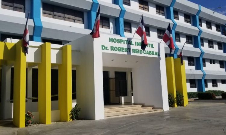 Hospital Reid Cabral cerró 2022 con 214,743 servicios de salud brindados