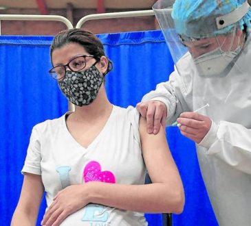 MSP, SNS, SDOG, OPS y UNICEF llaman a las embarazadas a vacunarse contra el COVID-19