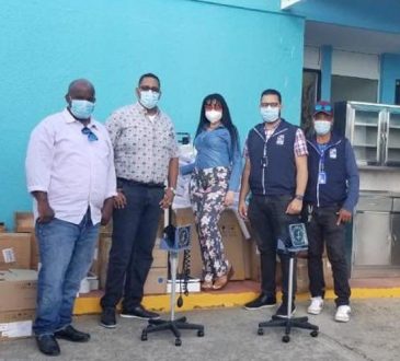SNS entregó insumos al hospital Juan Antonio Castillo