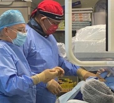 CECANOT implementó el primer stent iCover para cirugías cardiovasculares en América