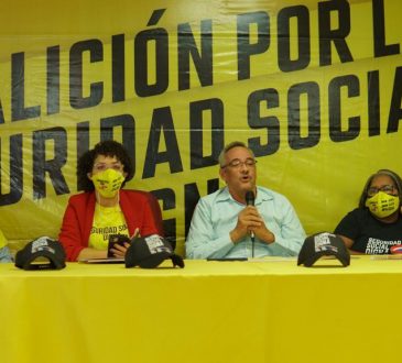 Presentan proyecto de modificación de ley de Seguridad Social en el CMD