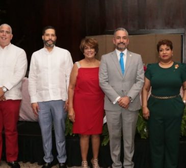 Sociedad de Neurología juramentó a su nueva directiva para el período 2022-2024