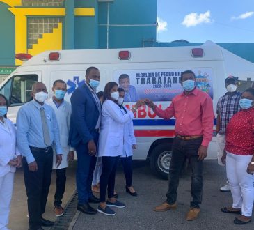 HRDLCL recibió donación de ambulancia