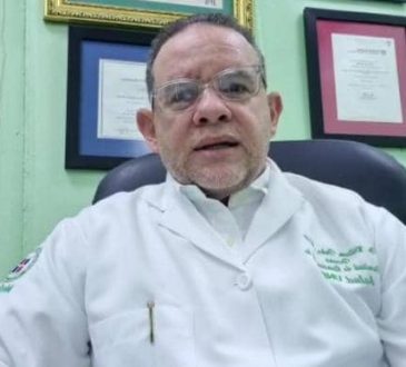 Doctor William Duke exhorta a mantener las medidas de bioseguridad durante las festividades