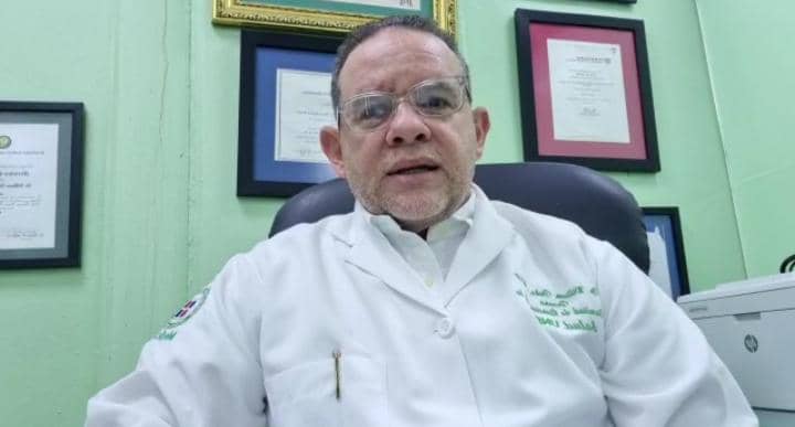 Dr. William Duke emite recomendaciones para frenar brote de dengue
