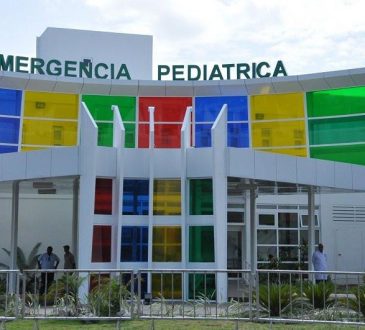Tomógrafo del hospital Arturo Grullón lleva cuatro meses dañado