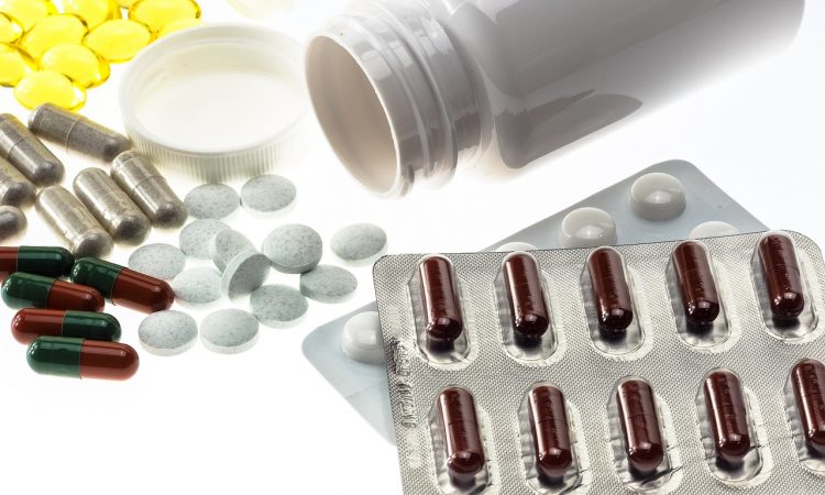 Industrias farmacéuticas garantizan suministro de antigripales en el país