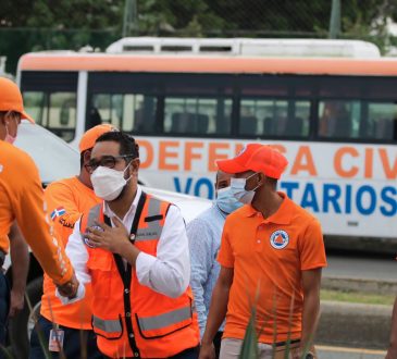 Defensa Civil ha vacunado a más de 700 mil personas contra el Covid-19