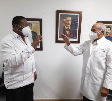 Miguel Ángel Geraldino es el nuevo director en el Hospital Salvador B. Gautier