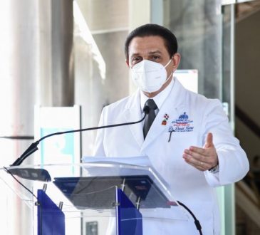 Salud Pública habilitará venta de pruebas antigénicas en farmacias del país