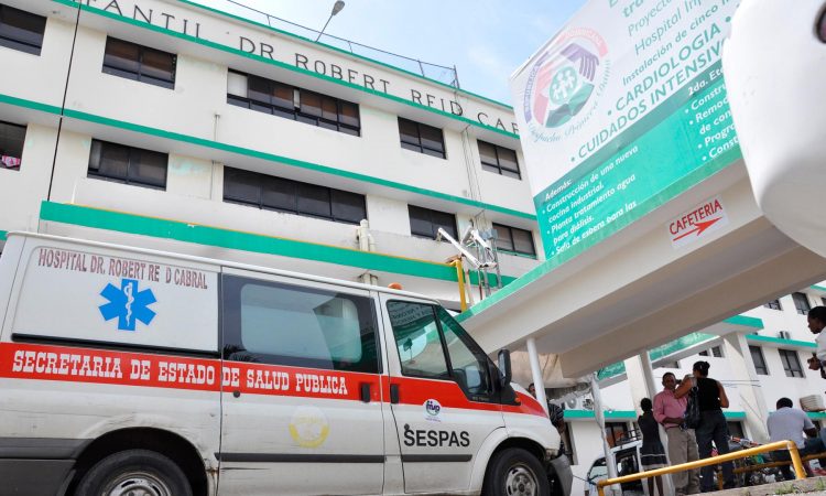 Hospital Reid Cabral confirma 11 niños positivos por dengue, con un caso grave
