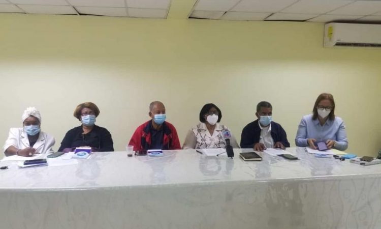 Gremios médicos aplazan agenda de paros nacionales por ómicron
