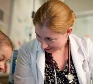 Nuevo programa de ayuda internacional para niños con cáncer