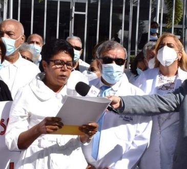 CMD y galenos pensionados denunciaron renuncias forzosas