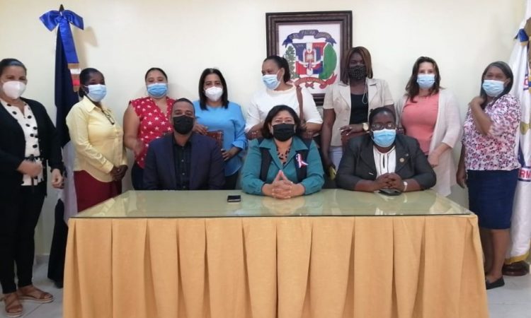 CODOPENF denuncia cancelaciones y malos tratos a enfermeras