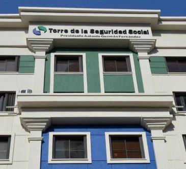 CNSS convoca consulta pública para modificar el Reglamento para la Organización y Regulación de las ARS