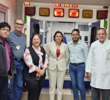 Autoridades universitarias discutieron sobre la acreditación de las Escuelas de Medicina UCATECI-UNPHU