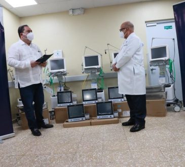 SNS reactiva servicios en hospitales Félix María Goico y CECANOT
