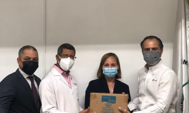 Laboratorios LAM entregó donativos de gel antibacterial a hospitales de Santo Domingo y Santiago Laboratorios LAM entregó donativos de gel antibacterial a hospitales de Santo Domingo y Santiago