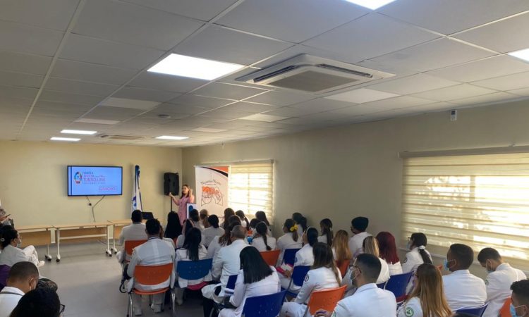 SDNCT celebró el Día Mundial de la Tuberculosis disertando sobre la actualidad de la enfermedad en RD
