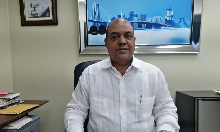 Director del Moscoso Puello recomienda prestar atención a la tos como síntoma de la tuberculosis