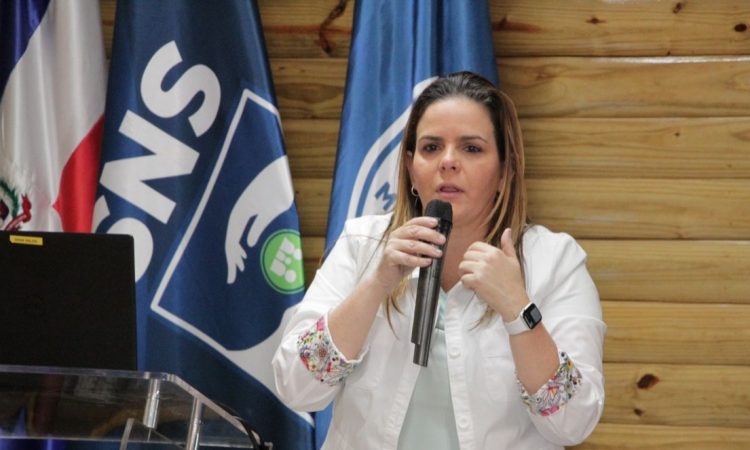 SRSM dictó charla de concientización sobre el Cáncer de Cuello Uterino