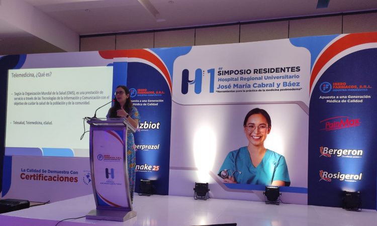 Residentes del HRUJMCB realizaron su 1er Simposio sobre las herramientas de la medicina postmoderna