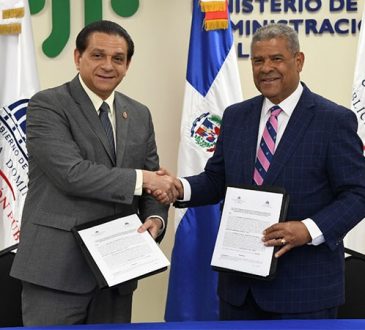 MSP y MAP firman convenio de reforma sectorial para modernizar el sector salud