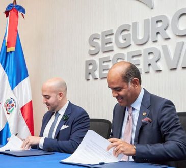 Sistema de salud de Nueva York ofrecerá sus servicios a dominicanos a través de Seguros Reservas