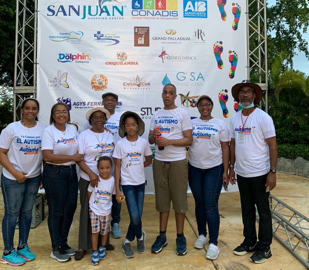 Fundación Autismo Sin Fronteras realizó su cuarta caminata por la enfermedad Fundación Autismo Sin Fronteras realizó su cuarta caminata por la enfermedad