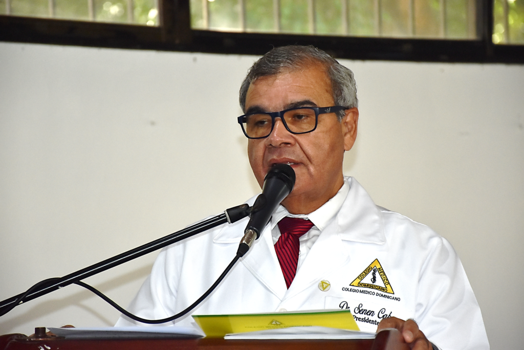 Sociedades médicas juzgan propuesta de aumento de residencias y piden hacer un levantamiento previo Sociedades médicas juzgan propuesta de aumento de residencias y piden hacer un levantamiento previo