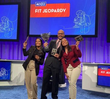 Cardiólogos residentes del CEDIMAT ganan el torneo Jeopardy de la ACC