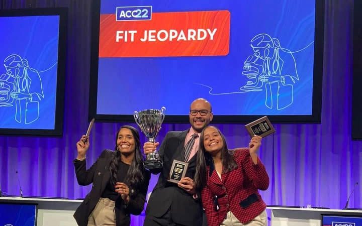 Cardiólogos residentes del CEDIMAT ganan el torneo Jeopardy de la ACC