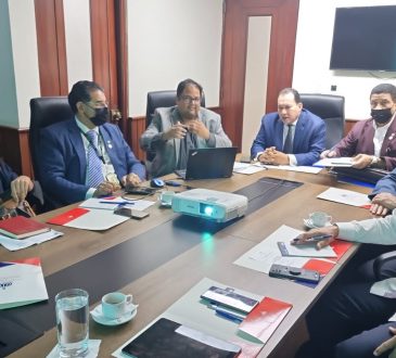 MESCyT y ADOFEM discutieron sobre la comparabilidad con el NCFMEA estadounidense
