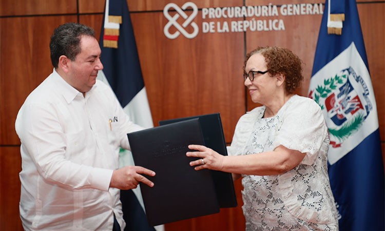 SNS y Ministerio Público lanzan plan para ofrecer atención médica oportuna en centros penitenciarios