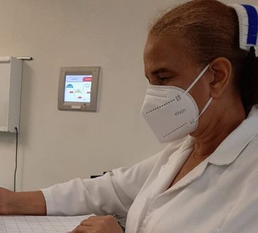 SNS agradece labor del personal de enfermería en su día