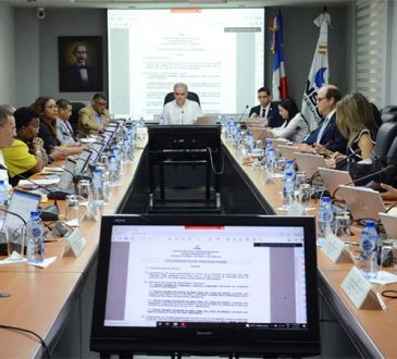 CNSS ratifica devolución y transferencia de aportes a afiliados del Fondo Hotelero