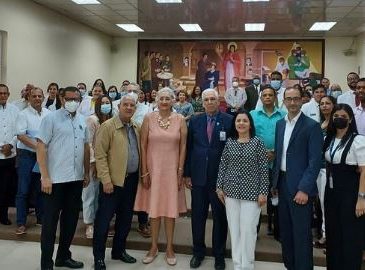 Dirección de Odontología del SNS entrega certificados en manejo de pacientes con hemofilia y cirugía maxilofacial