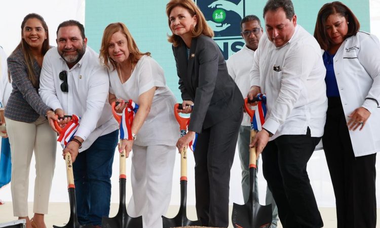 Vicepresidenta impulsa remozamiento del Hospital Armida García