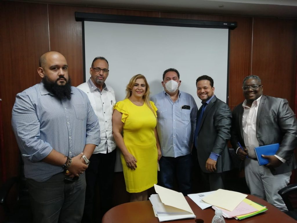 Suspenden paro en hospitales Provincia Duarte