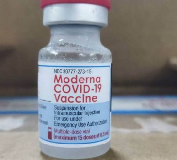 Moderna desarrollará dosis reforzada de su vacuna contra ómicron