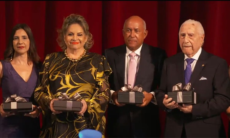 Seguros Reservas celebró gala sobre la evolución de las aseguradoras en RD